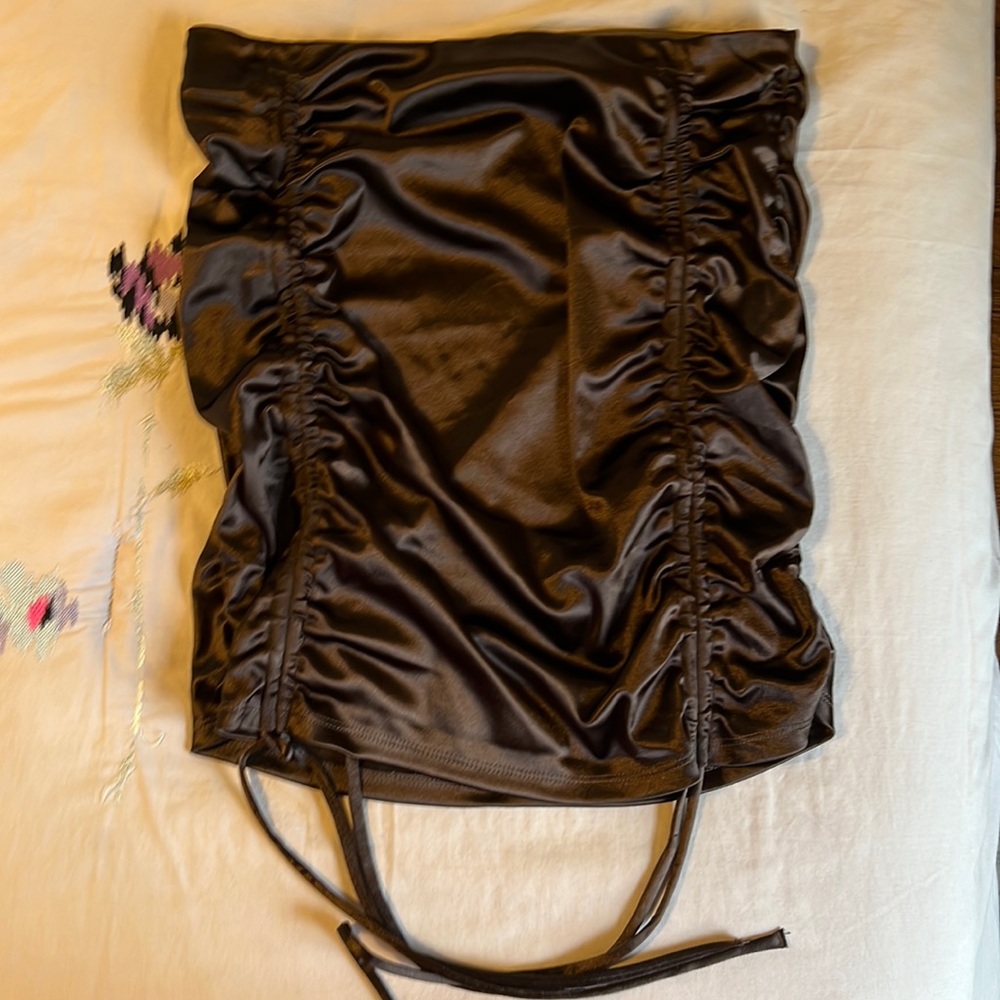 RUCHED MINI SKIRT